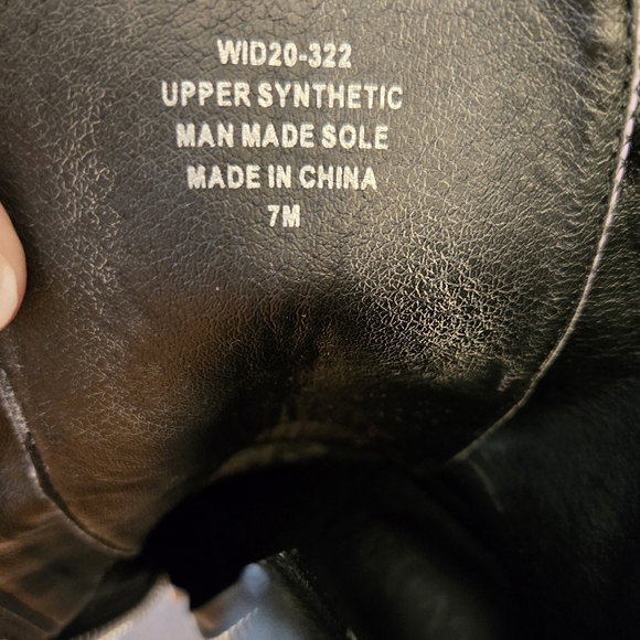 Widow Dolls Kill Haunted Traitor Purple Platform Boots - Picture 9 of 15